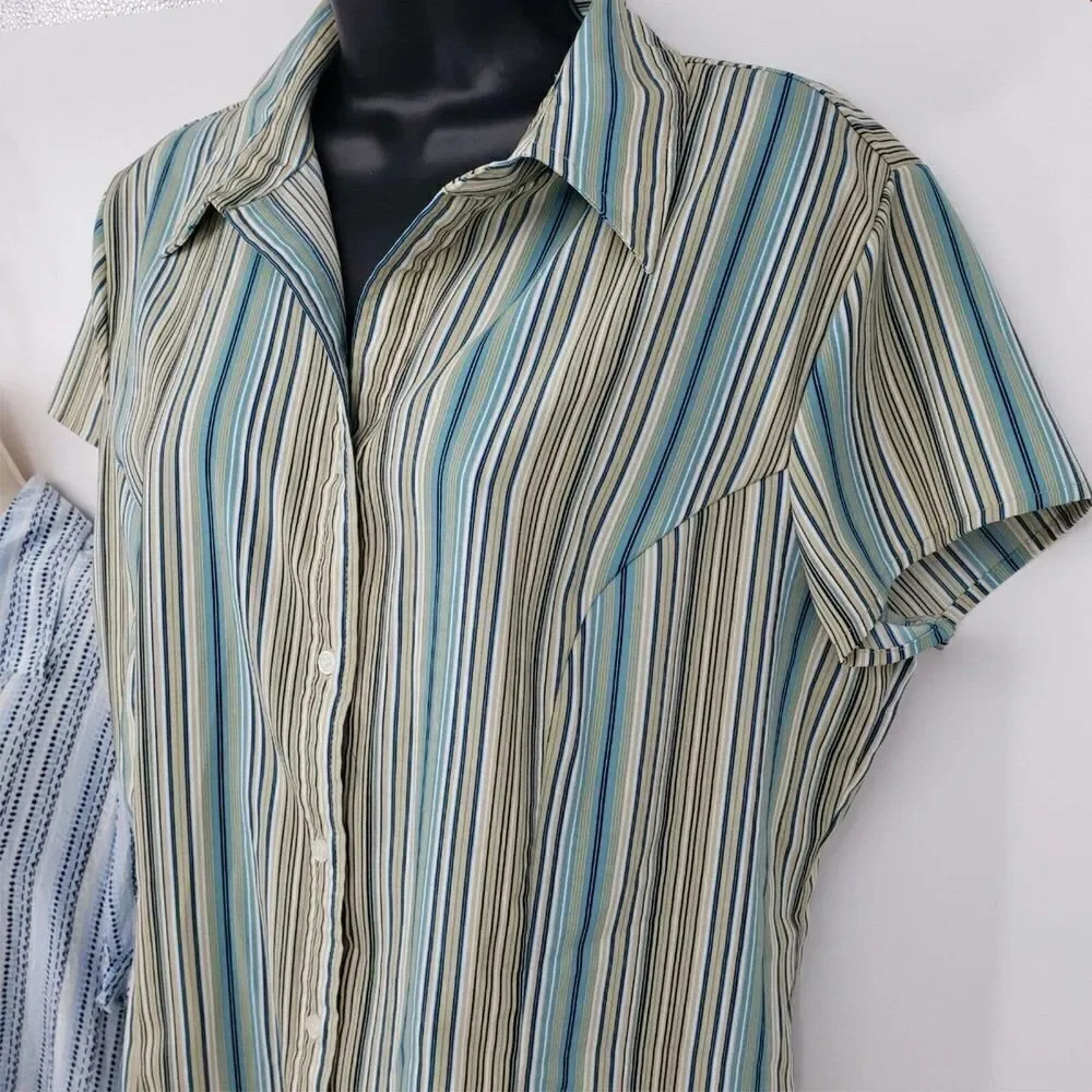 Blouses Size Lg Button Front Short Sleeves Stripes
